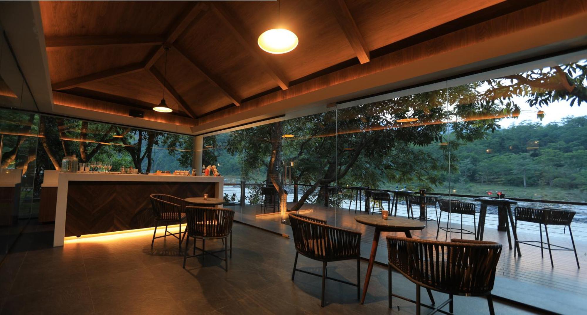 Hotel Anand Kashi By The Ganges Rishikesh - Ihcl Seleqtions Sirasu Exterior foto